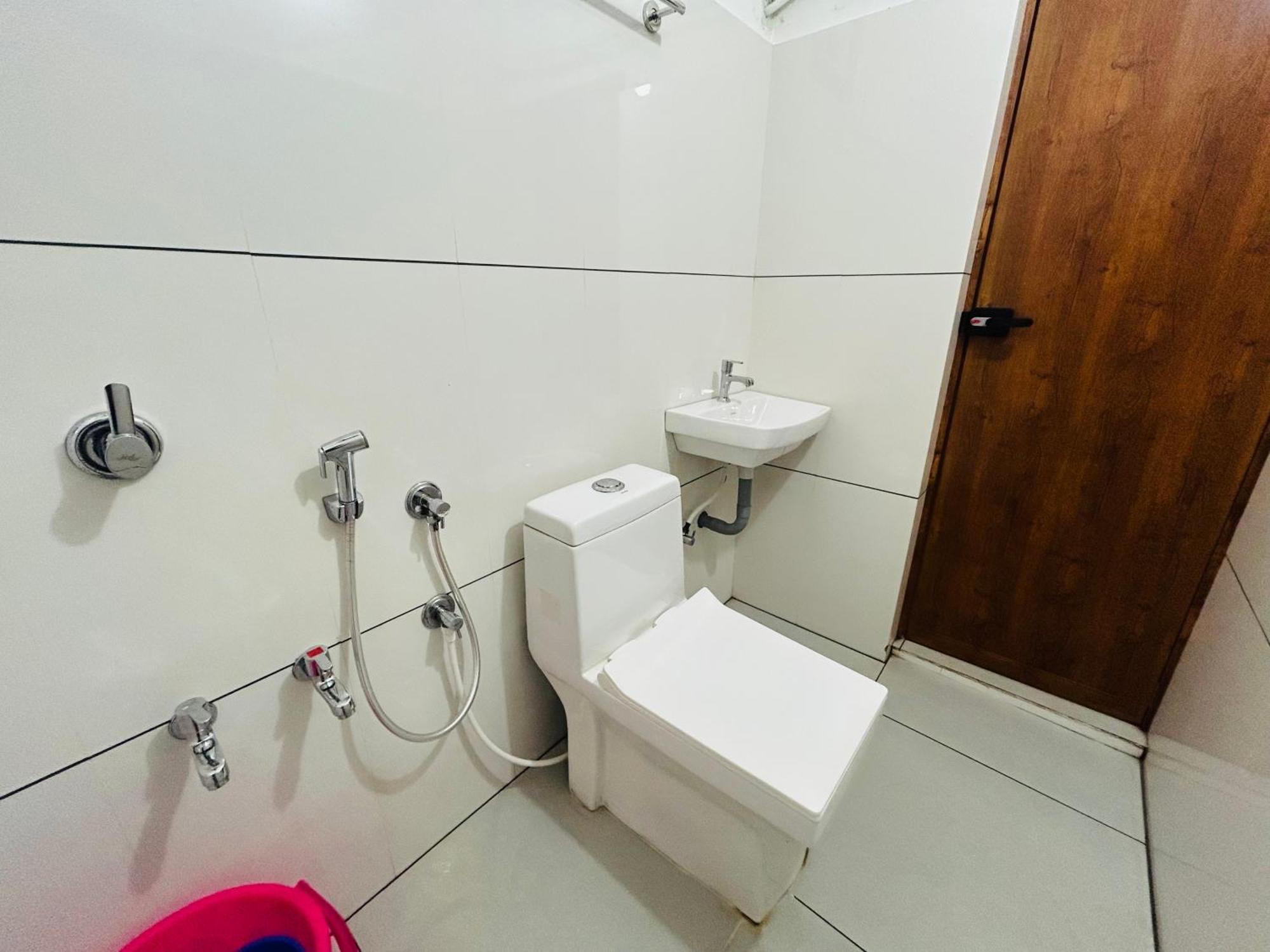 קוז'יקודה Rio Rooms Medical College מראה חיצוני תמונה